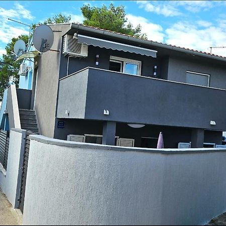 Apartman Karla Jadrija Buitenkant foto