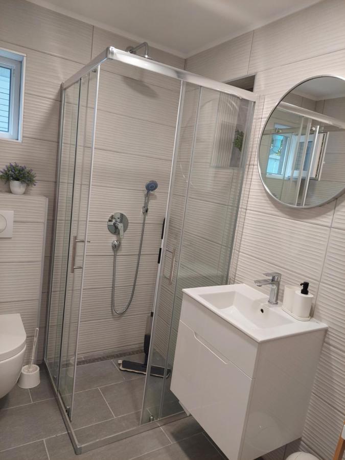 Apartman Karla Jadrija Buitenkant foto